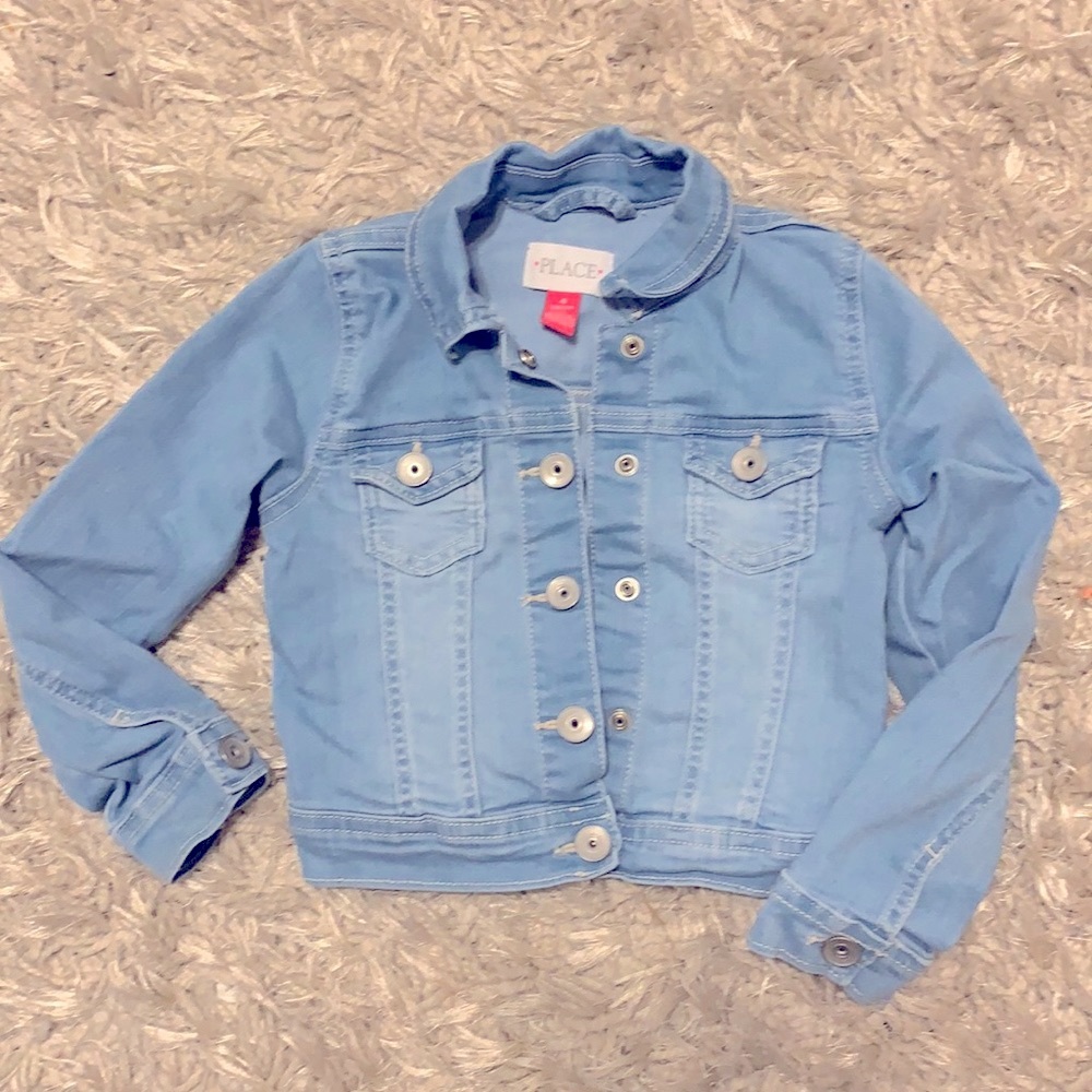 Girl’s Jean Jacket in Size 4/ XS